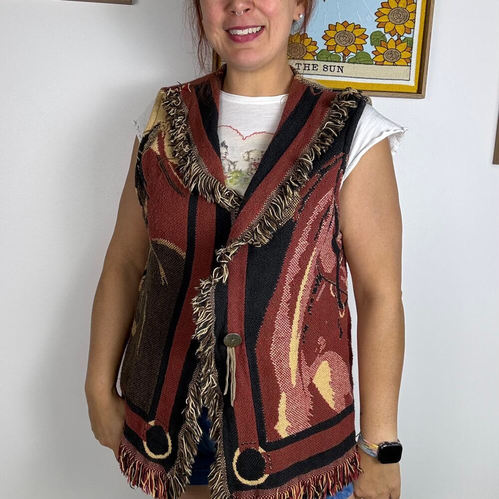 Tapestry vest horses on size